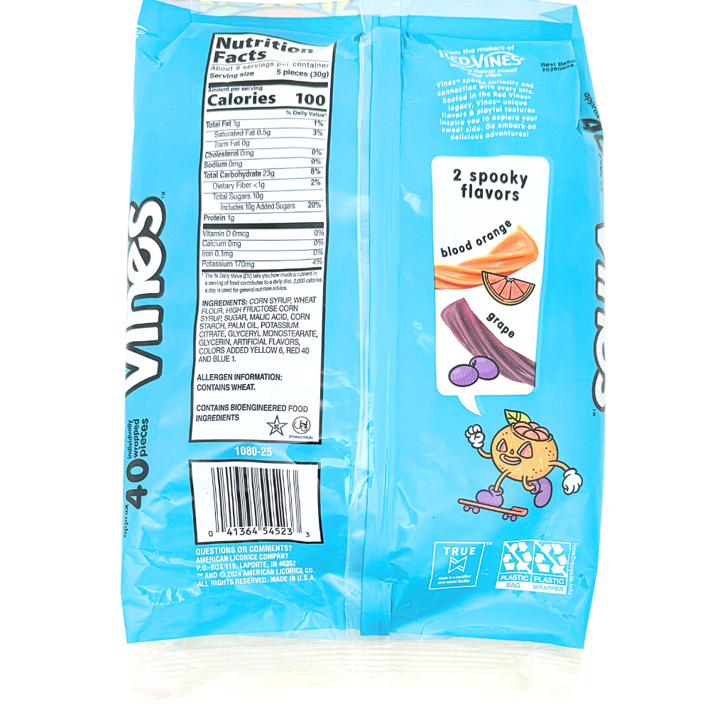 Vines Twists Halloween 9oz - 12 Pack