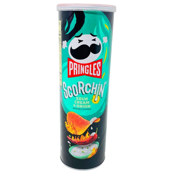 Pringles Scorchin' Sour Cream and Onion 5.6oz - 14 Pack